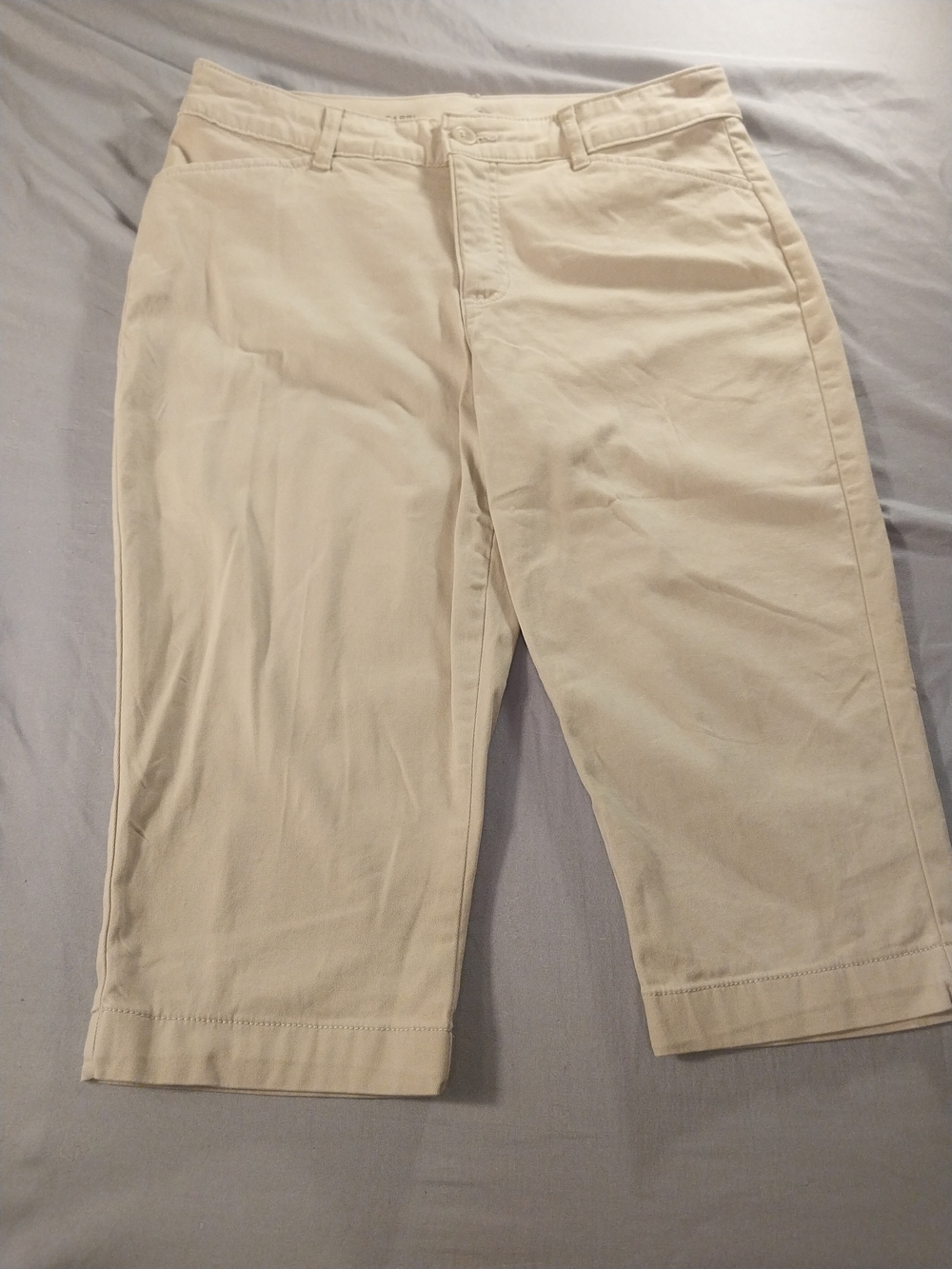 St Johns Bay Khaki Capri Pants #434